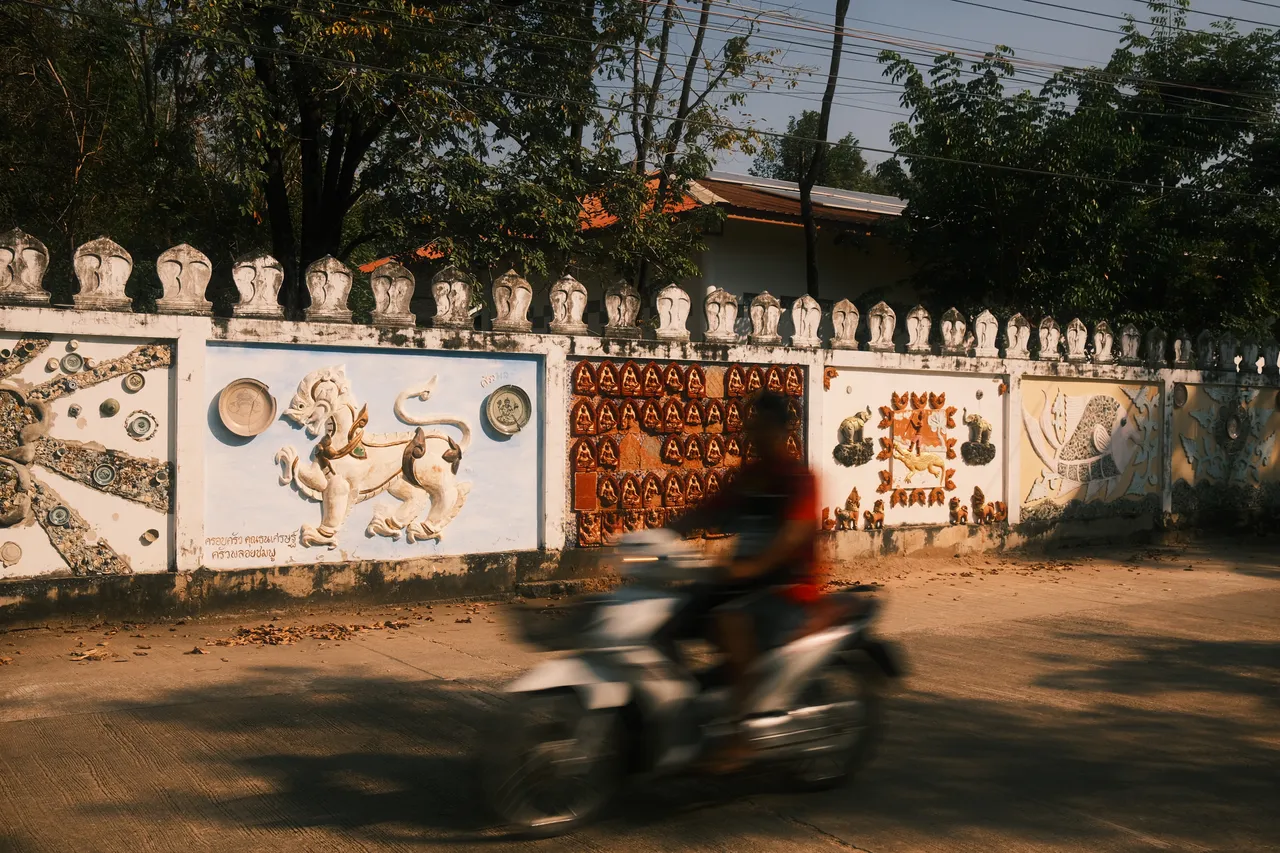 Sangkhalok Street of Art