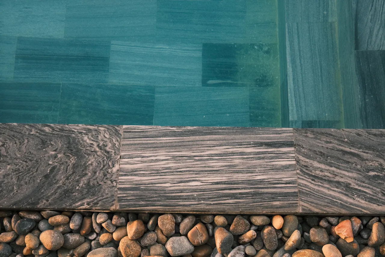 Textures of the swimming pool